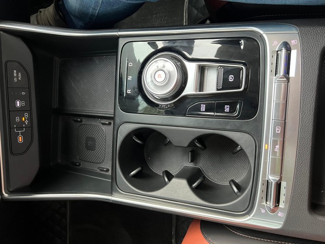 Second-hand 2025 Kia Carnival Limousine Plus for sale in Mumbai-19