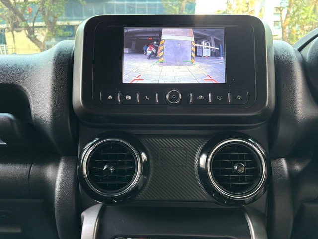 Second-hand 2023 Mahindra Thar LX 4-Str Hard Top AT RWD BSVI for sale in Mumbai-20