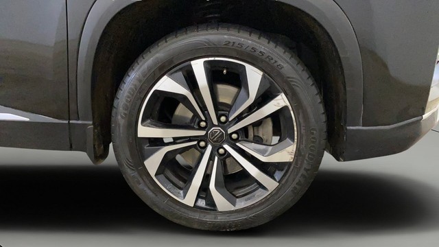 MG Hector Savvy Pro CVT 2023-2025 Second-hand 2023 MG Hector Savvy Pro CVT 2023-2025 for sale in Greater Noida-24