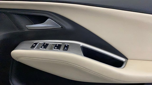 MG Hector Savvy Pro CVT 2023-2025 Second-hand 2023 MG Hector Savvy Pro CVT 2023-2025 for sale in Greater Noida-17