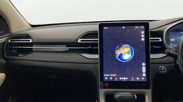 MG Hector Savvy Pro CVT 2023-2025 Second-hand 2023 MG Hector Savvy Pro CVT 2023-2025 for sale in Greater Noida-22