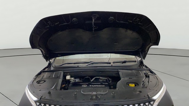 MG Hector Savvy Pro CVT 2023-2025 Second-hand 2023 MG Hector Savvy Pro CVT 2023-2025 for sale in Greater Noida-9