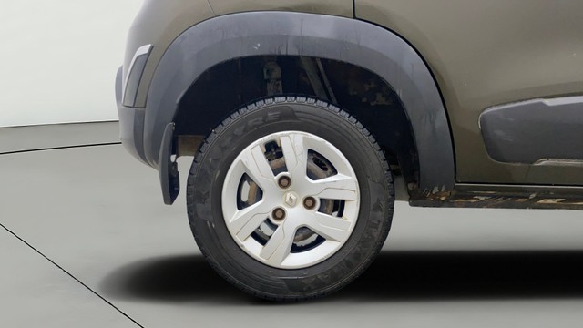 Second-hand 2016 Renault KWID RXT for sale in Gulbarga-24