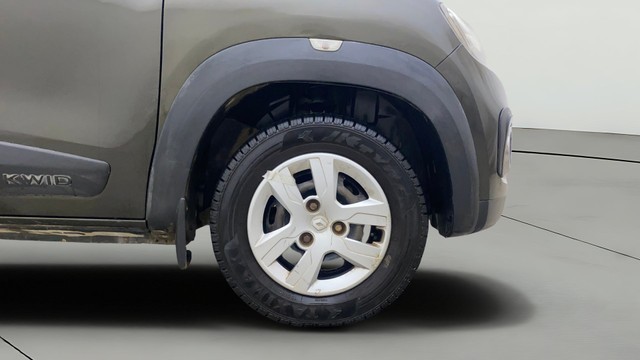 Second-hand 2016 Renault KWID RXT for sale in Gulbarga-23