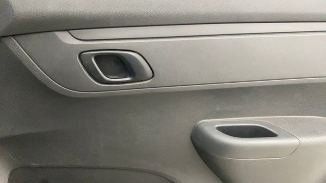 Second-hand 2016 Renault KWID RXT for sale in Gulbarga-17