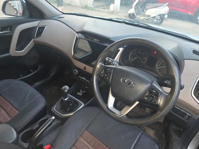 Second-hand 2016 Hyundai Creta 1.6 CRDi SX Plus for sale in Jabalpur-2