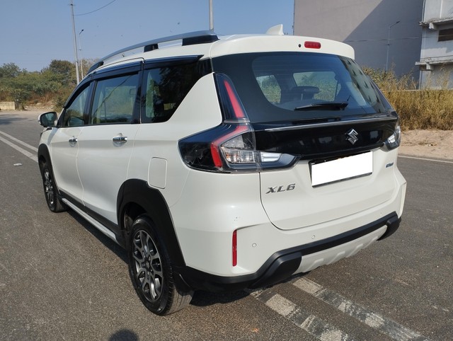 Second-hand 2024 Maruti Suzuki XL6 Alpha Plus AT for sale in New Delhi-9