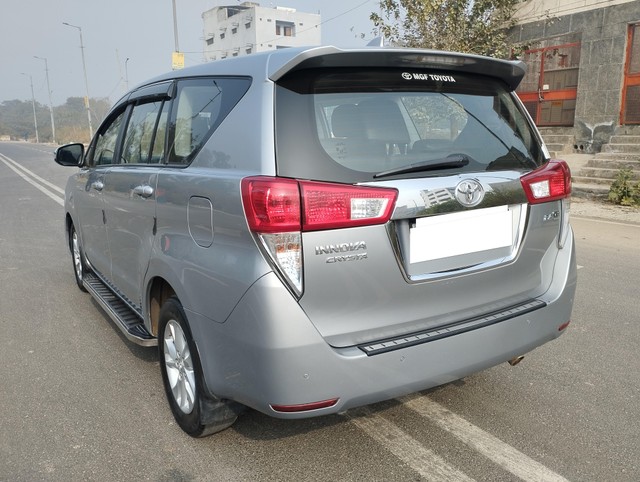 Toyota Innova Crysta 2.4 GX 7 STR AT Second-hand 2020 Toyota Innova Crysta 2.4 GX 7 STR AT for sale in New Delhi-9