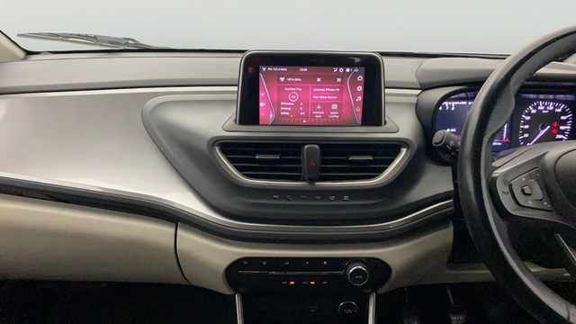 Second-hand 2021 Tata Altroz XZ Diesel BSVI for sale in Lucknow-22