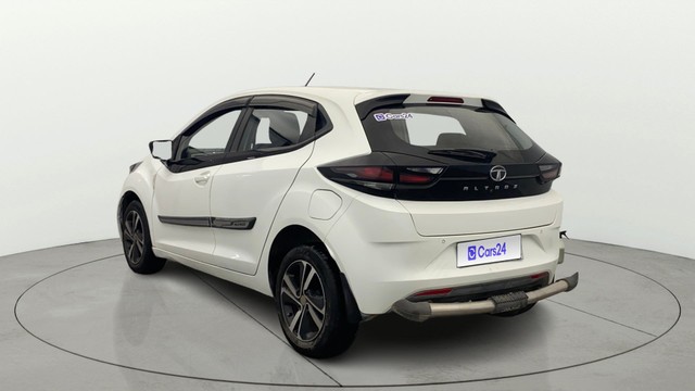 Second-hand 2021 Tata Altroz XZ Diesel BSVI for sale in Lucknow-4