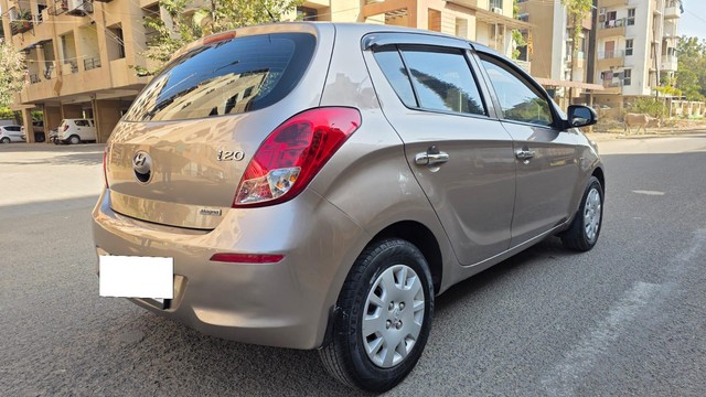 Second-hand 2013 Hyundai i20 Magna for sale in Nagpur-5