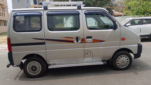 Second-hand 2017 Maruti Suzuki Eeco 5 Seater AC BSIV for sale in Bangalore-1