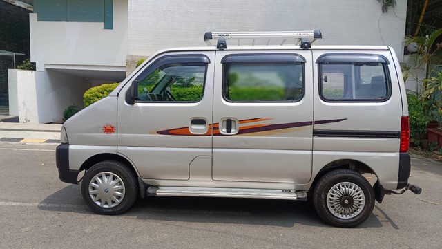Second-hand 2017 Maruti Suzuki Eeco 5 Seater AC BSIV for sale in Bangalore-4