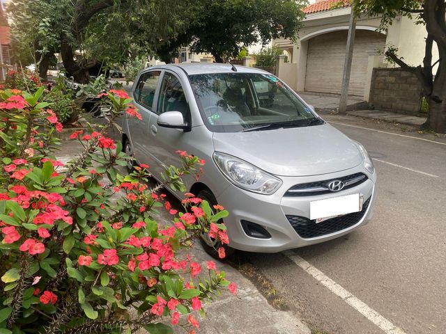 Second-hand 2012 Hyundai i10 Sportz for sale in Bangalore