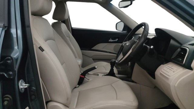 Second-hand 2021 Mahindra XUV300 W8 Diesel BSVI for sale in Pune-26