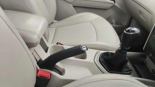 Second-hand 2021 Mahindra XUV300 W8 Diesel BSVI for sale in Pune-23