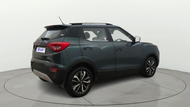 Second-hand 2021 Mahindra XUV300 W8 Diesel BSVI for sale in Pune-14