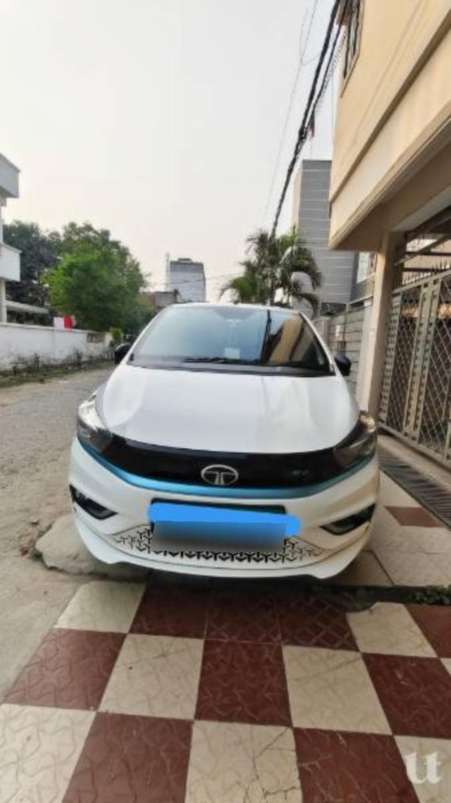 Tata Tiago EV XZ Plus Tech LUX LR - Photo 5