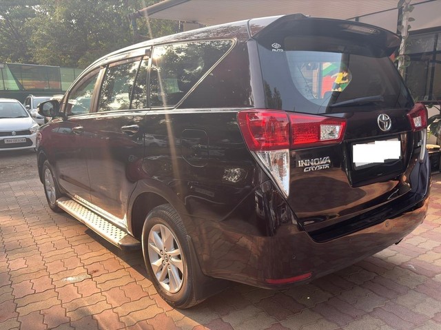 Second-hand 2019 Toyota Innova Crysta 2.4 G Plus MT BSIV for sale in Thane-7