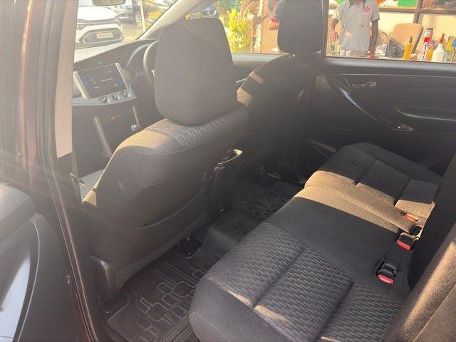 Second-hand 2019 Toyota Innova Crysta 2.4 G Plus MT BSIV for sale in Thane-5