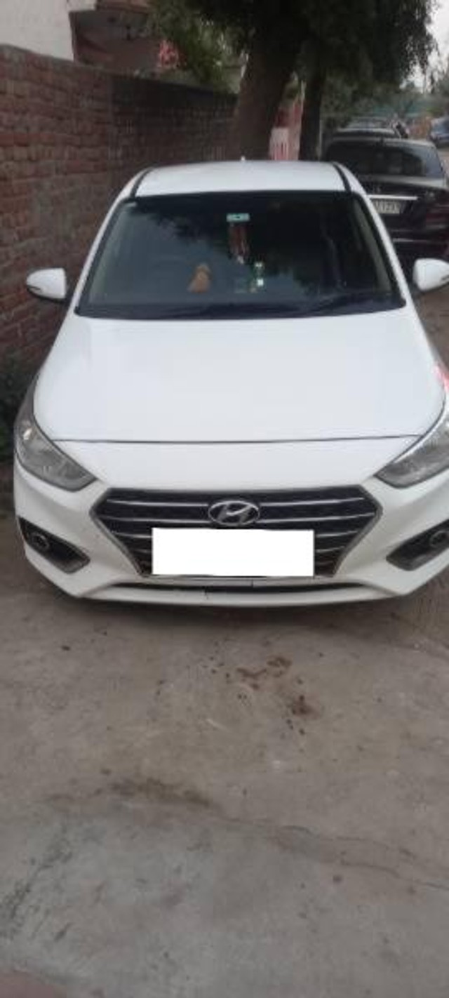 Second-hand 2019 Hyundai Verna CRDi 1.4 EX for sale in Faridabad-2