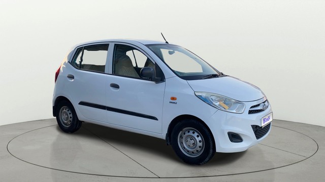 Second-hand 2014 Hyundai i10 Magna 1.1L for sale in Ahmedabad-11