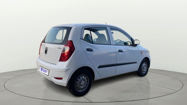 Second-hand 2014 Hyundai i10 Magna 1.1L for sale in Ahmedabad-13
