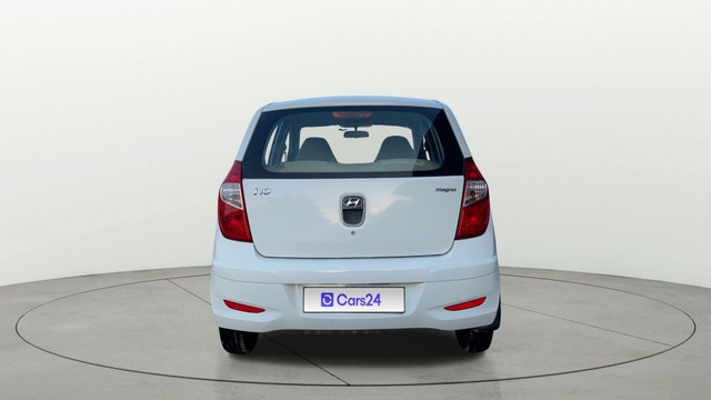 Second-hand 2014 Hyundai i10 Magna 1.1L for sale in Ahmedabad-14