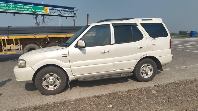 Second-hand 2012 Tata Safari DICOR 2.2 EX 4x2 BS IV for sale in Akola-1