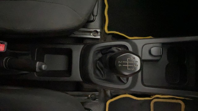 Second-hand 2017 Renault KWID 1.0 RXT for sale in Kochi-22