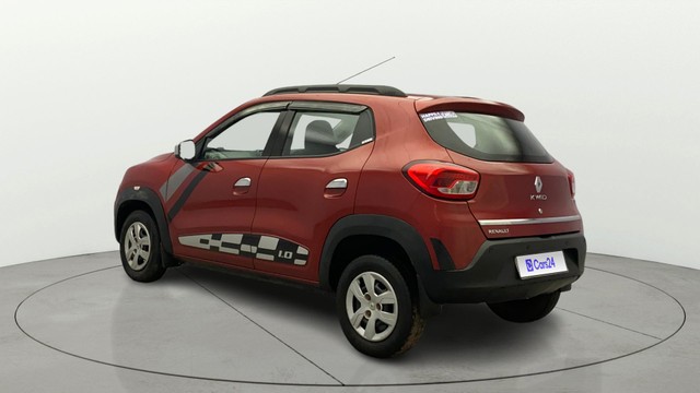 Second-hand 2017 Renault KWID 1.0 RXT for sale in Kochi-15