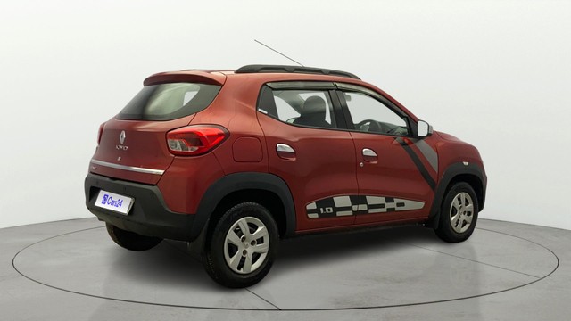 Second-hand 2017 Renault KWID 1.0 RXT for sale in Kochi-13
