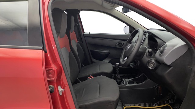 Second-hand 2017 Renault KWID 1.0 RXT for sale in Kochi-25