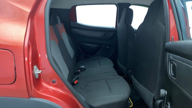 Second-hand 2017 Renault KWID 1.0 RXT for sale in Kochi-3