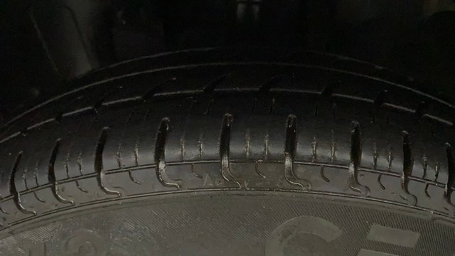 Second-hand 2017 Renault KWID 1.0 RXT for sale in Kochi-7