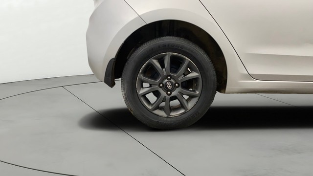 Second-hand 2018 Hyundai i20 1.2 Asta for sale in Lucknow-24