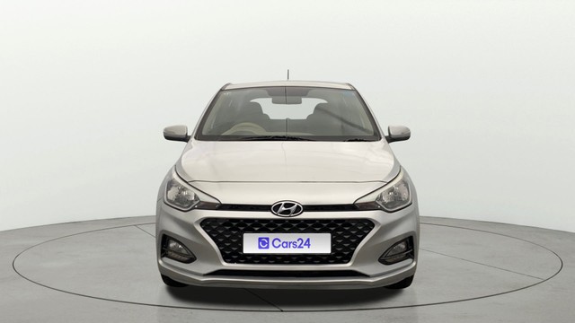 Second-hand 2018 Hyundai i20 1.2 Asta for sale in Lucknow-7