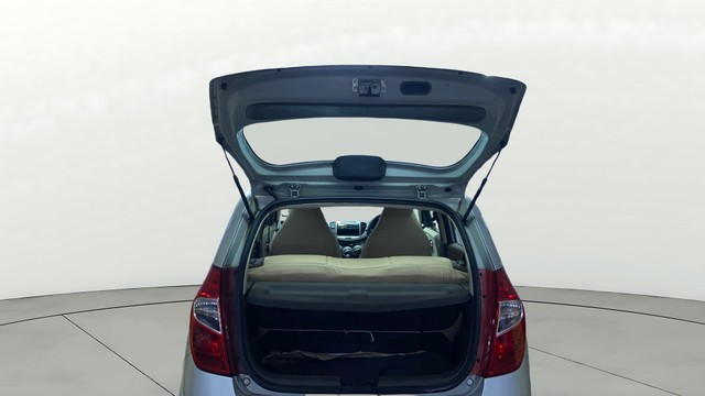 Hyundai i10 Magna Second-hand 2013 Hyundai i10 Magna for sale in Surat-20