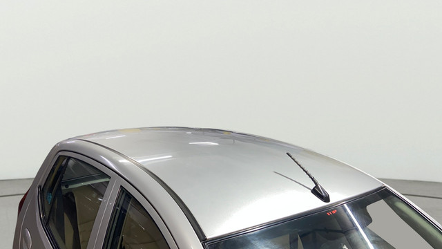 Hyundai i10 Magna Second-hand 2013 Hyundai i10 Magna for sale in Surat-8