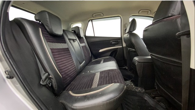 Second-hand 2016 Maruti Suzuki S Cross DDiS 200 Zeta for sale in Ahmedabad-16