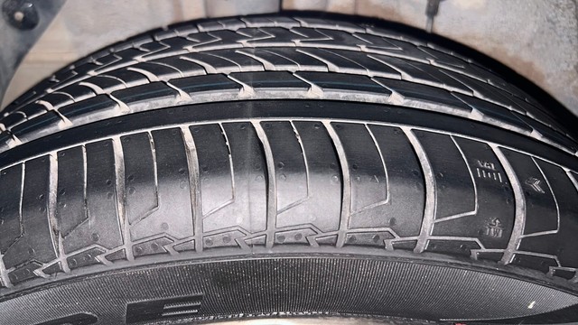 Second-hand 2018 Hyundai i20 1.2 Asta Option for sale in Bangalore-24