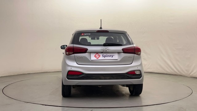 Second-hand 2018 Hyundai i20 1.2 Asta Option for sale in Bangalore-4