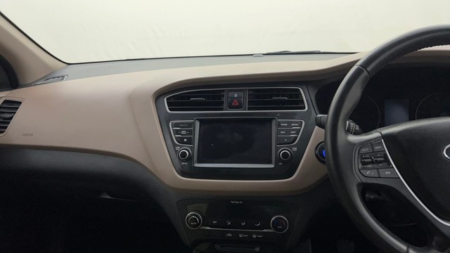 Second-hand 2018 Hyundai i20 1.2 Asta Option for sale in Bangalore-36
