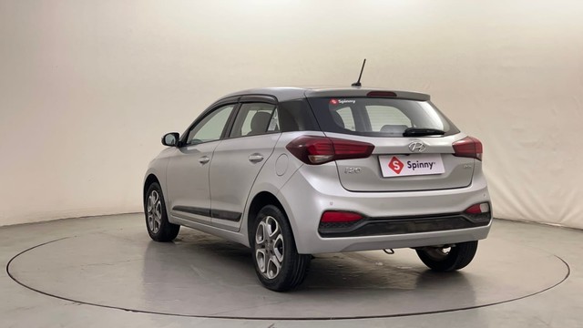 Second-hand 2018 Hyundai i20 1.2 Asta Option for sale in Bangalore-5