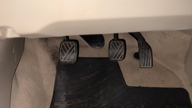 Second-hand 2013 Maruti Suzuki Swift Dzire ZXi for sale in Mysore-14