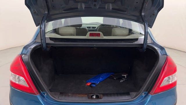 Second-hand 2013 Maruti Suzuki Swift Dzire ZXi for sale in Mysore-9