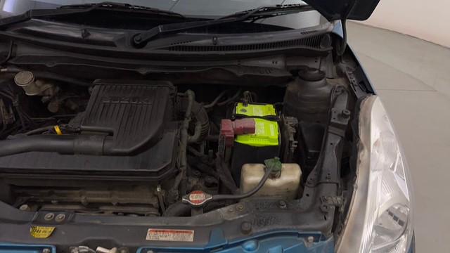 Second-hand 2013 Maruti Suzuki Swift Dzire ZXi for sale in Mysore-34