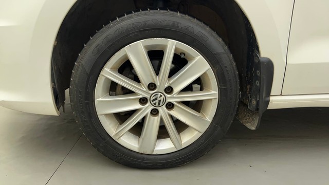 Second-hand 2016 Volkswagen Vento 1.2 TSI Highline BSIV for sale in Bangalore-20