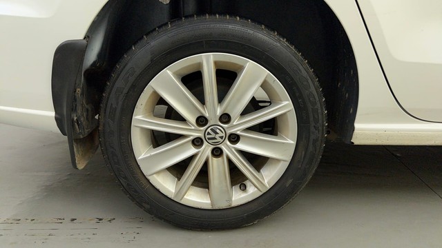 Second-hand 2016 Volkswagen Vento 1.2 TSI Highline BSIV for sale in Bangalore-18