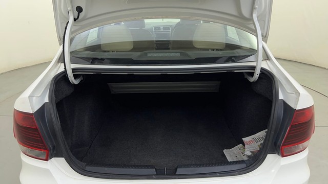 Second-hand 2016 Volkswagen Vento 1.2 TSI Highline BSIV for sale in Bangalore-9